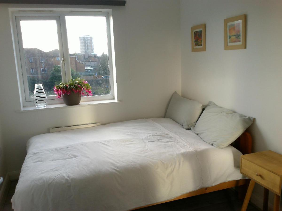 Two Bedroom London Luxury Apartment Exterior foto